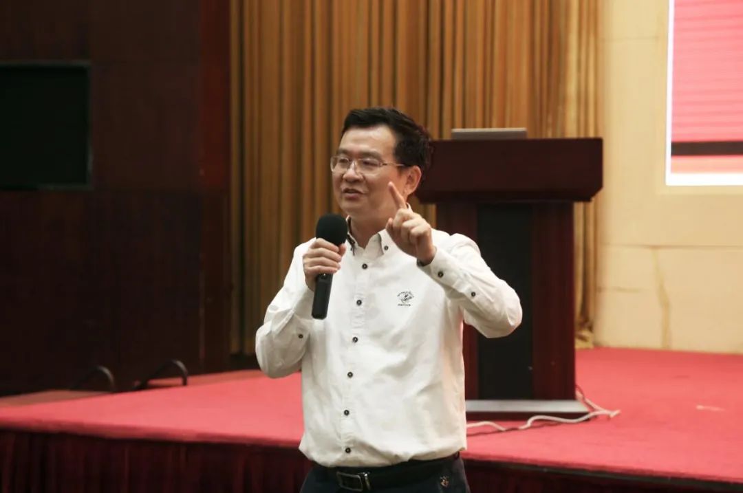 图片关键词 图片关键词