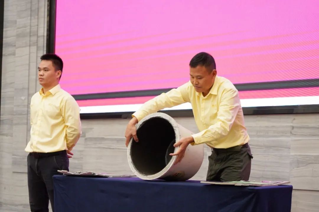 砸缸.jpg 图片关键词